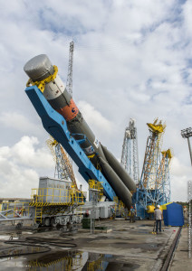 Soyuz VS13 vertical positioning