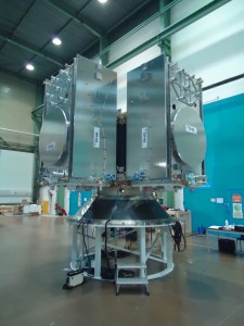 Four-satellite dispenser